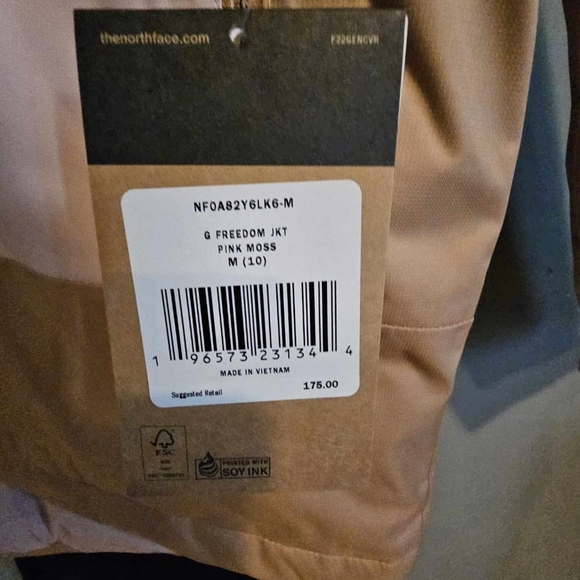 North face jacket - Picture 2 of 4